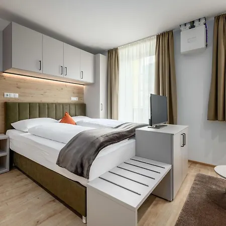 Fauster Pustrabase Apartment Villabassa