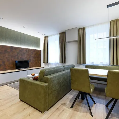 Fauster Pustrabase Apartment Villabassa